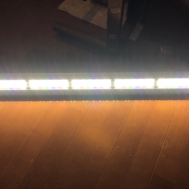 アクロ トライアングル LED 900 GLOW
