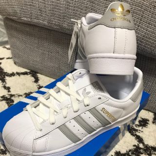 アディダス(adidas)のアディダス スーパースター  グレー 新品未使用(スニーカー)