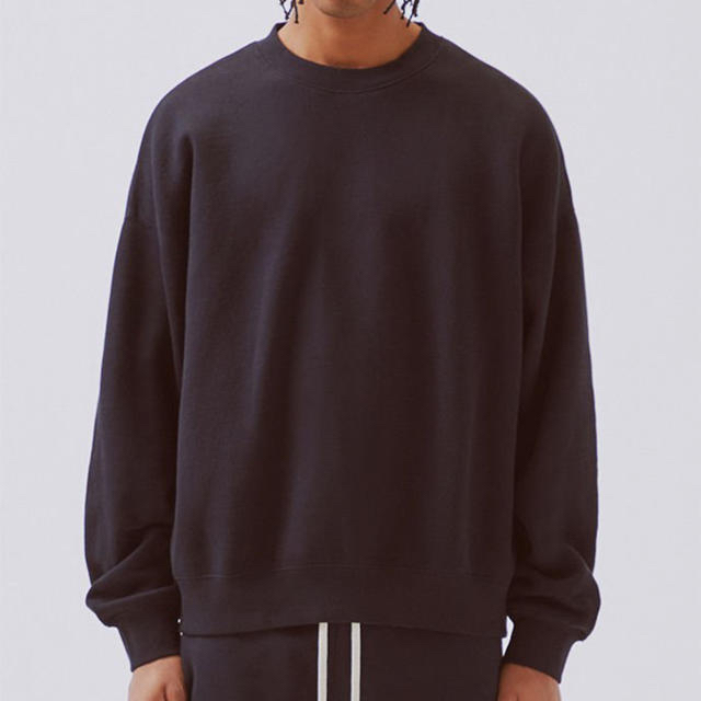 FEAR OF GOD(フィアオブゴッド)の【S】ESSENTIALS Crew Neck Sweatshirt メンズのトップス(スウェット)の商品写真