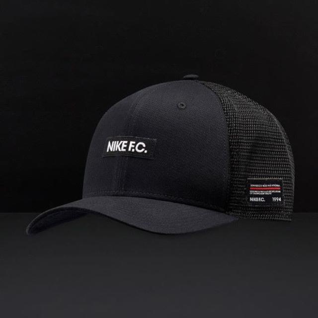 ★送料無料★UK直輸入★ナイキ★NIKE FC CLC99 キャップ★黒x黒★