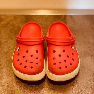 クロックス(crocs)のクロックス 24.5センチ レッド(サンダル)