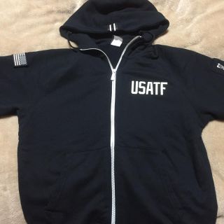 ナイキ(NIKE)のナイキ・USATFのコラボパーカー(L)(パーカー)