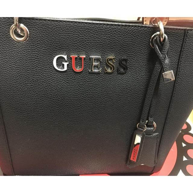 GUESS(ゲス)のguess  トートバッグ レディースのバッグ(トートバッグ)の商品写真