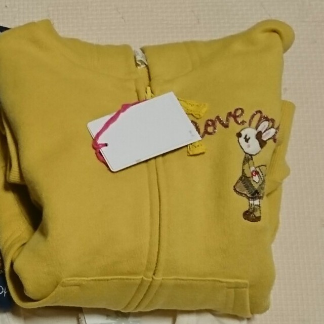 KP(ニットプランナー)のＫＰ ミミちゃんパーカー キッズ/ベビー/マタニティのキッズ服女の子用(90cm~)(ジャケット/上着)の商品写真