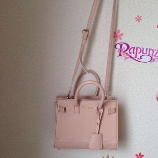 リランドチュール(Rirandture)の春物新品♡ベローズバッグ(ショルダーバッグ)