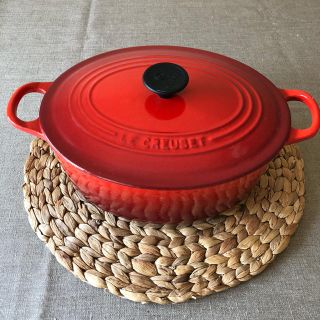 ルクルーゼ(LE CREUSET)のル・クルーゼ オーバル レッド 25㎝(鍋/フライパン)