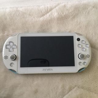 プレイステーションヴィータ(PlayStation Vita)のps vita blue(携帯用ゲーム機本体)