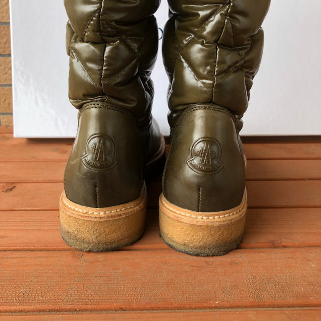 MONCLER(モンクレール)の美品◾️モンクレール ダウンブーツ レディースの靴/シューズ(ブーツ)の商品写真