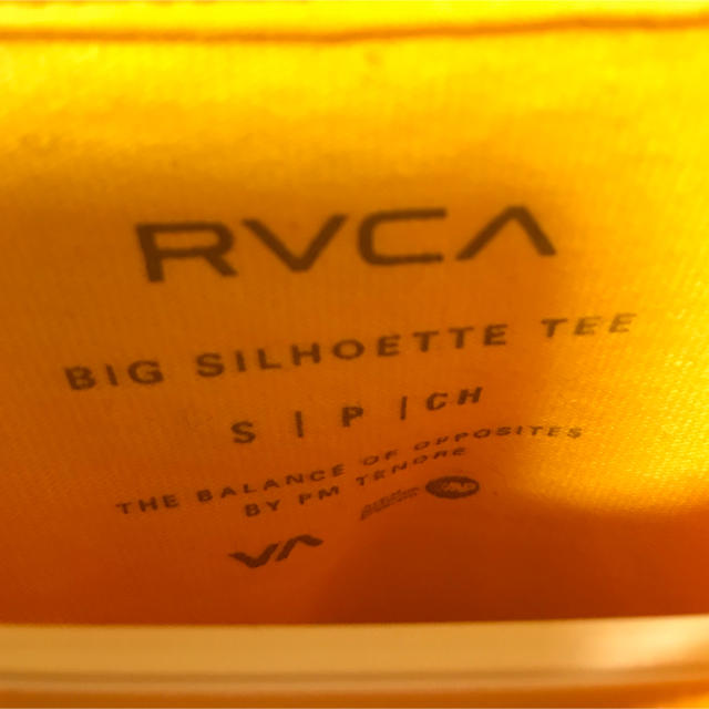 RVCA(ルーカ)のRVCA ロンT サイズ S イエロー メンズのトップス(Tシャツ/カットソー(七分/長袖))の商品写真