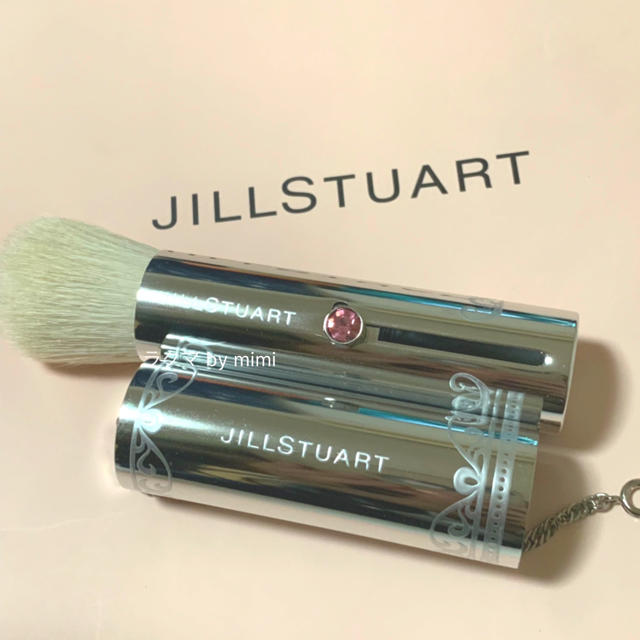 JILLSTUART(ジルスチュアート)の未使用 チークブラシ ジルスチュアート コスメ/美容のベースメイク/化粧品(チーク)の商品写真