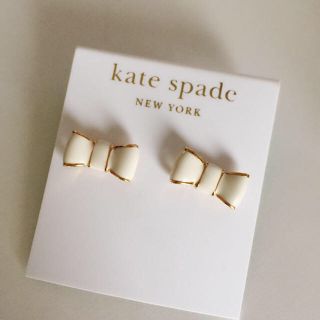 ケイトスペードニューヨーク(kate spade new york)のkate spade リボン ピアス(ピアス)