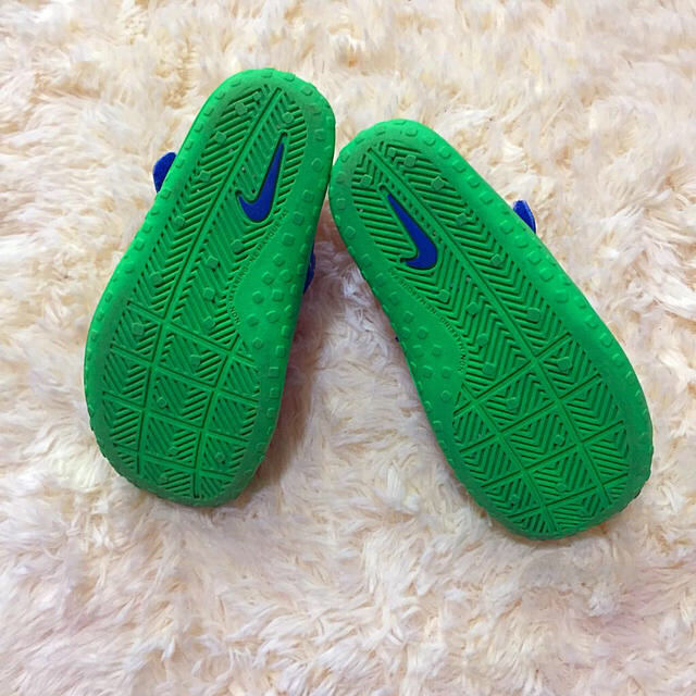 NIKE(ナイキ)のnike サンダル♡13cm キッズ/ベビー/マタニティのキッズ靴/シューズ(15cm~)(その他)の商品写真