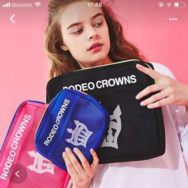 RODEO CROWNS WIDE BOWL(ロデオクラウンズワイドボウル)の限定♡ノベポーチ3点セット レディースのファッション小物(ポーチ)の商品写真