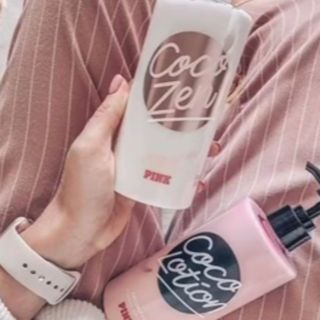 ヴィクトリアズシークレット(Victoria's Secret)の【専用】yuki様 Coco Zen body lotion 2本セット(ボディローション/ミルク)