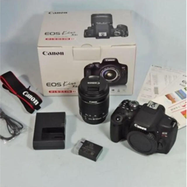 Canon EOS kiss x8i スマホ/家電/カメラのカメラ(デジタル一眼)の商品写真