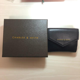 チャールズアンドキース(Charles and Keith)のチャールズアンドキース 三つ折り財布(財布)
