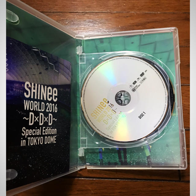 SHINee(シャイニー)のSHINee WORLD 2016~D×D×D~  エンタメ/ホビーのCD(K-POP/アジア)の商品写真