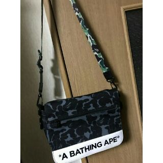 アベイシングエイプ(A BATHING APE)のA BATHING APE ショルダーバッグ(ショルダーバッグ)