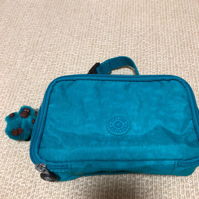 kipling(キプリング)のkipling ポーチ レディースのファッション小物(ポーチ)の商品写真