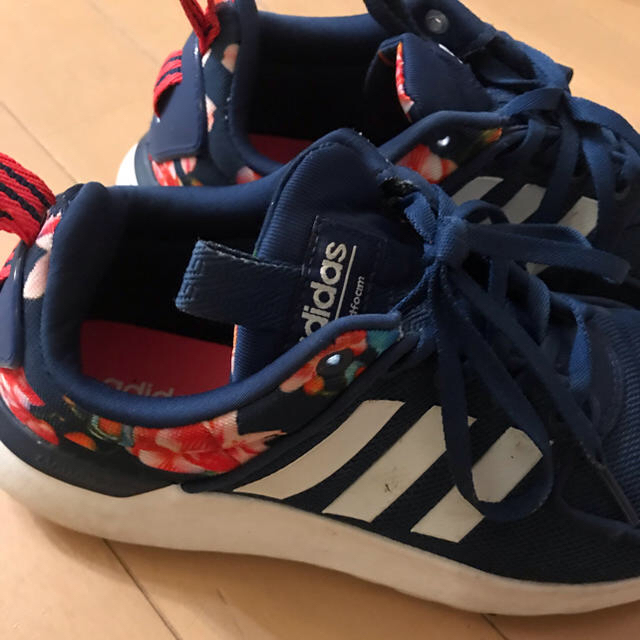 adidas(アディダス)のアディダススニーカー レディースの靴/シューズ(スニーカー)の商品写真