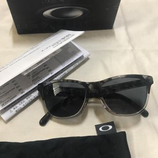 オークリー(Oakley)の中古 オークリー サングラス(フロッグスキンズ)(サングラス/メガネ)