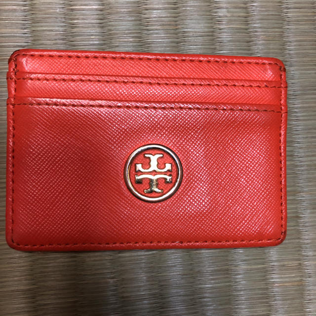 Tory Burch(トリーバーチ)のトリーバーチ/長財布/カード入れ付き/オレンジ/ラウンドファスナー メンズのファッション小物(長財布)の商品写真