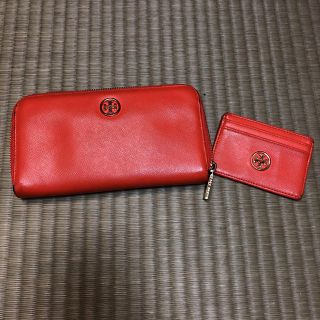 トリーバーチ(Tory Burch)のトリーバーチ/長財布/カード入れ付き/オレンジ/ラウンドファスナー(長財布)