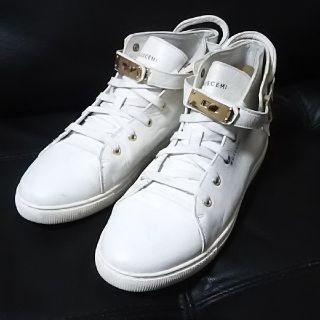 ジュゼッペザノッティ(GIUZEPPE ZANOTTI)の
希少海外限定デザイン!BUSCEMI高級レザースニーカー白金


(スニーカー)