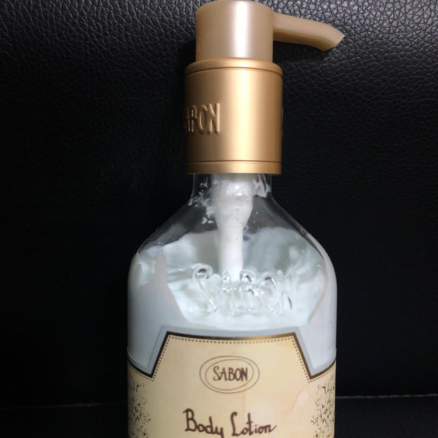 SABON(サボン)のサボン ボディローション デリケート ジャスミン(ポンプタイプ)200ml コスメ/美容のボディケア(ボディローション/ミルク)の商品写真