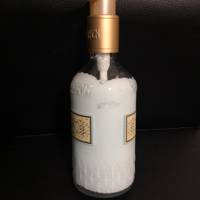 SABON(サボン)のサボン ボディローション デリケート ジャスミン(ポンプタイプ)200ml コスメ/美容のボディケア(ボディローション/ミルク)の商品写真