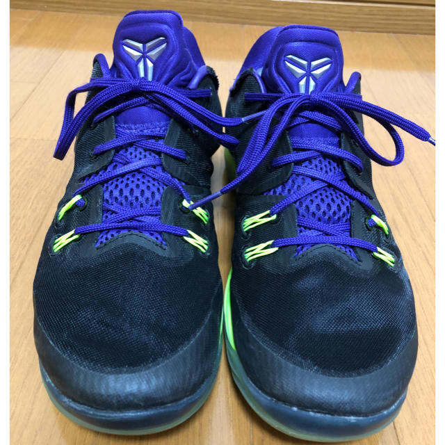 NIKE(ナイキ)のナイキ ZOOM KOBE VENOMENON5 28.5cm バスケ コービー メンズの靴/シューズ(スニーカー)の商品写真