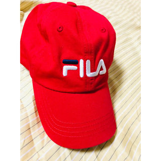 フィラ(FILA)の【早い者勝ち！】FILA フィラ 帽子 キャップ 赤 正規品(キャップ)