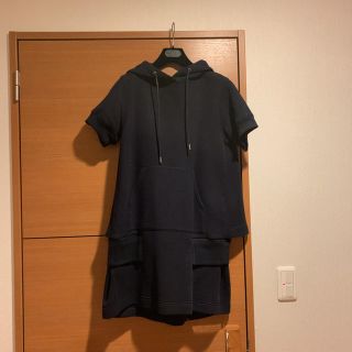 サカイ(sacai)のSacai(ひざ丈ワンピース)