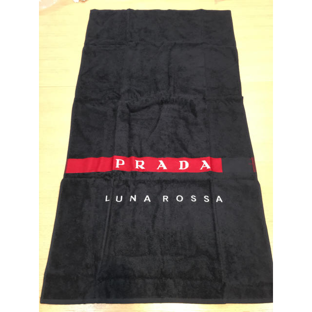 PRADA(プラダ)のPrada Luna rossa バスタオル インテリア/住まい/日用品の日用品/生活雑貨/旅行(タオル/バス用品)の商品写真