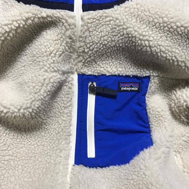 patagonia(パタゴニア)のPatagonia レトロX キッズ/ベビー/マタニティのキッズ服男の子用(90cm~)(コート)の商品写真