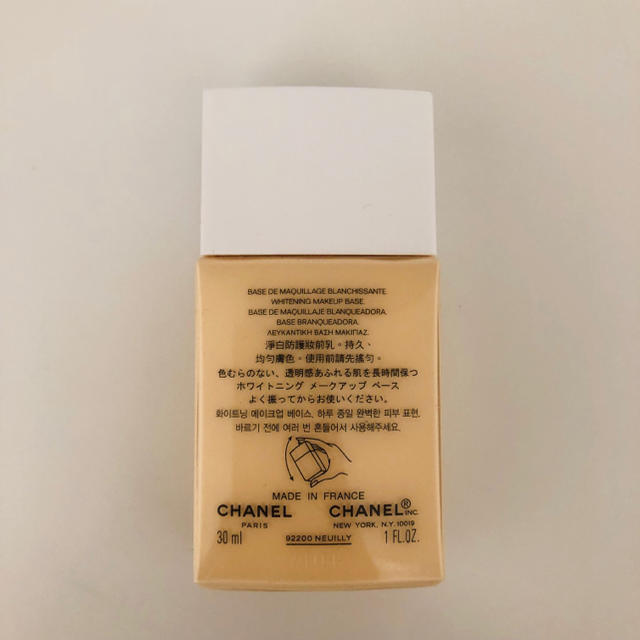 CHANEL(シャネル)のCHANEL / ル ブラン バーズ ルミエール【ミモザ】 コスメ/美容のベースメイク/化粧品(化粧下地)の商品写真