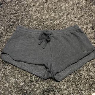 アバクロンビーアンドフィッチ(Abercrombie&Fitch)のアバクロ ショートパンツ(ショートパンツ)