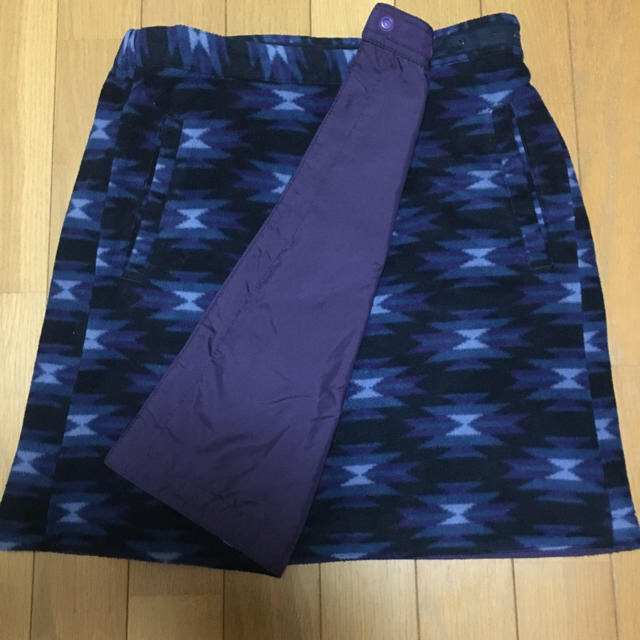 UNIQLO(ユニクロ)のUNIQLO 巻きスカート リバーシブル レディースのスカート(ひざ丈スカート)の商品写真