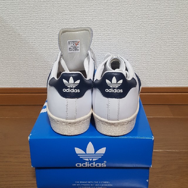 adidas(アディダス)のアディダス スーパースター 80s ホワイト×ネイビー 25.5cm レディースの靴/シューズ(スニーカー)の商品写真