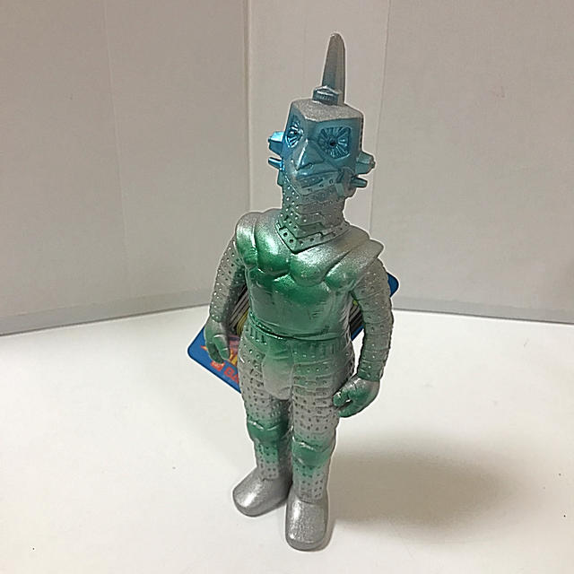 バンダイ/ウルトラ怪獣 ウィンダム1983 プラタグ付き ソフビ バンダイ/ウルトラ怪獣 ウィンダム1983 プラタグ付き ソフビ