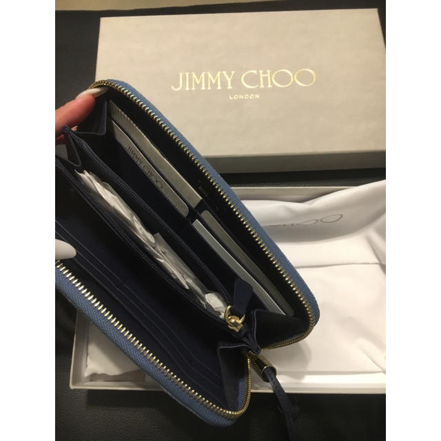 JIMMY CHOO(ジミーチュウ)のJIMMY CHOO デニム×スタッズ ラウンドファスナー長財布【値下げ可】 レディースのファッション小物(財布)の商品写真