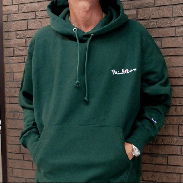 MintCrew Champion Hoodie (Forest Green)L