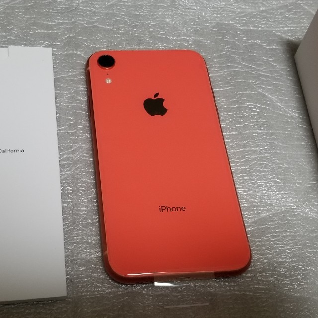 新品 iphone XR 64GB SIMフリー コーラル 送料無料 au