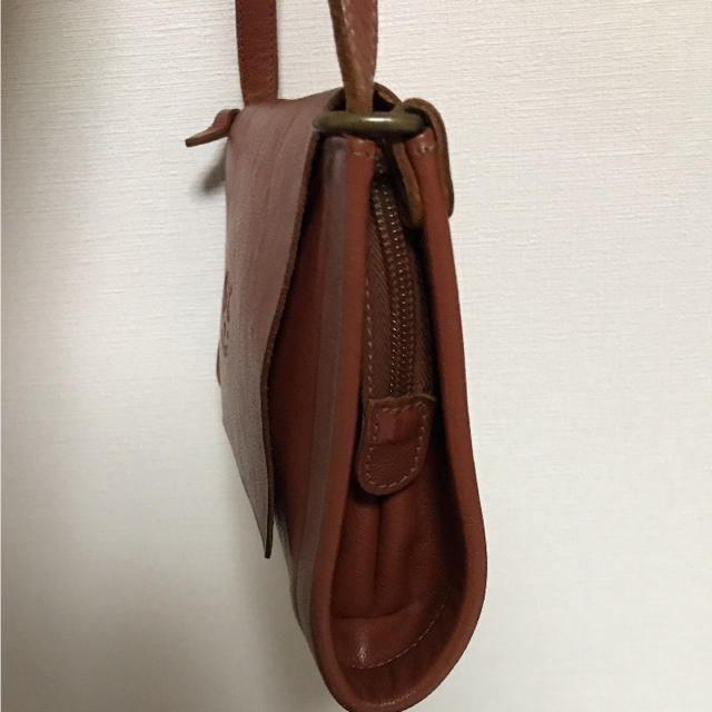 IL BISONTE イルビゾンテ ショルダー バッグ レザー - ショルダーバッグ