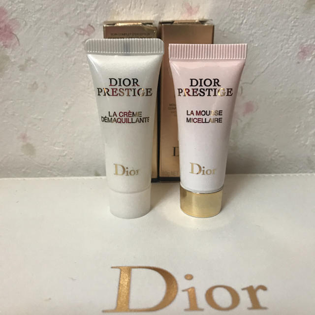 Christian Dior(クリスチャンディオール)のディオール プレステージ クレンジング&洗顔料サンプルセット 新品未使用未開封 コスメ/美容のスキンケア/基礎化粧品(洗顔料)の商品写真