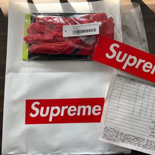 シュプリーム(Supreme)のsupreme  グローブ 赤S(手袋)