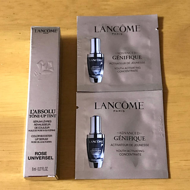 LANCOME(ランコム)のランコム☆新品未使用☆ラプソリュ トーンアップ ティント 限定品 オマケ付き コスメ/美容のベースメイク/化粧品(リップグロス)の商品写真