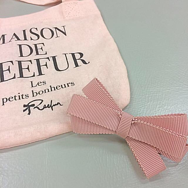Maison de Reefur(メゾンドリーファー)のメゾンドリーファーリボンバレッタ レディースのヘアアクセサリー(ヘアピン)の商品写真
