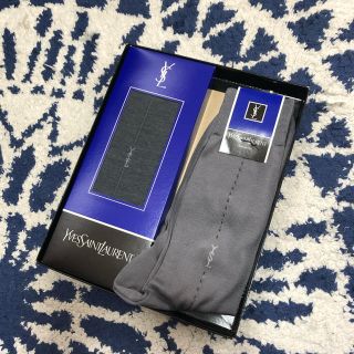 イヴサンローランボーテ(Yves Saint Laurent Beaute)のイヴ・サンローラン 男性 靴下(ソックス)