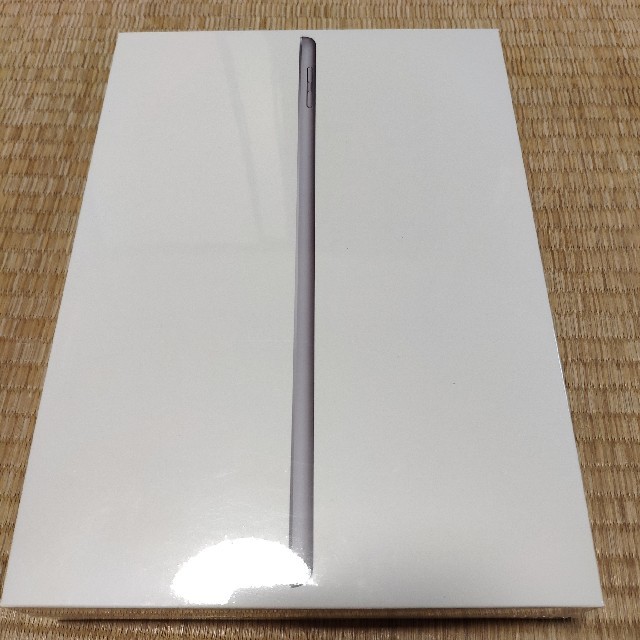 iPad 32GB スペースグレイ Wi-Fiモデル 1
